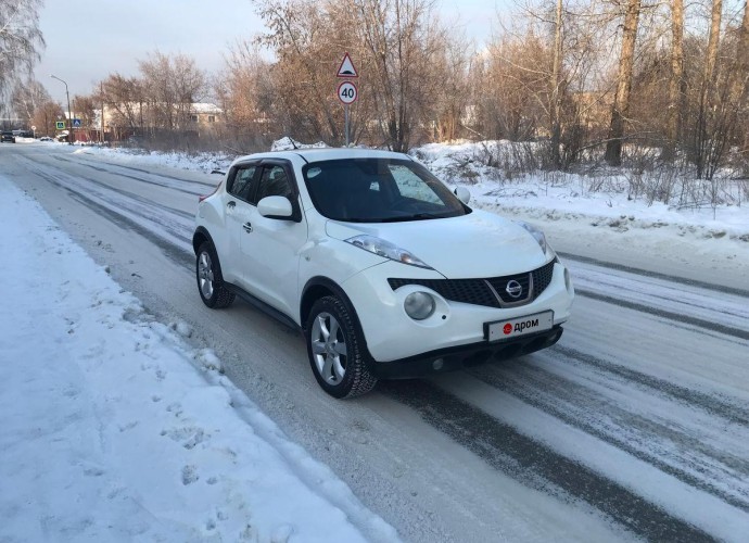 Nissan Juke, 2012