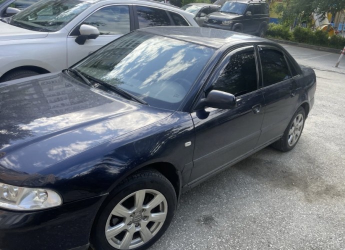 Audi A4, 1999
