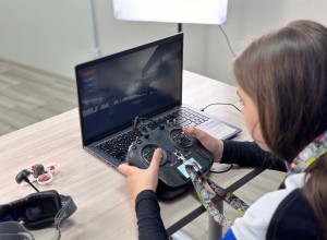 НРООМСиСД Вектор: Профессиональное обучение детей управлению дронами