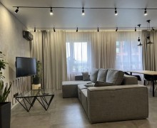3-комн. квартира, 83 м², 3/10 этаж